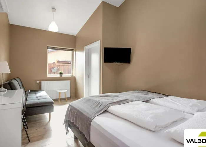 Reykjadalur Guesthouse